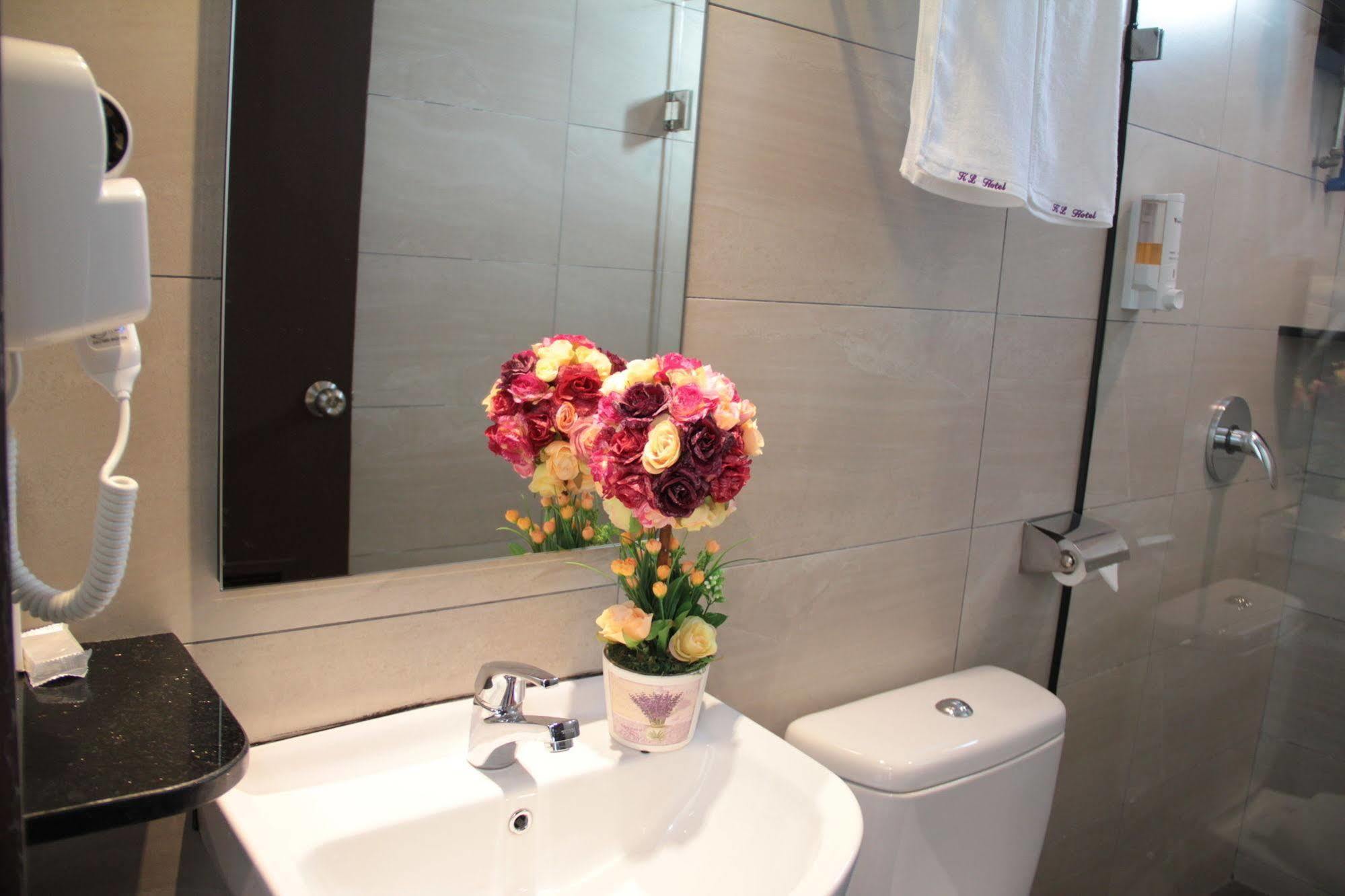 Kl Hotel Labuan Zewnętrze zdjęcie
